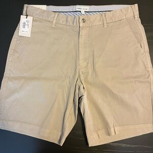 Brand New Peter Millar Men’s Shorts